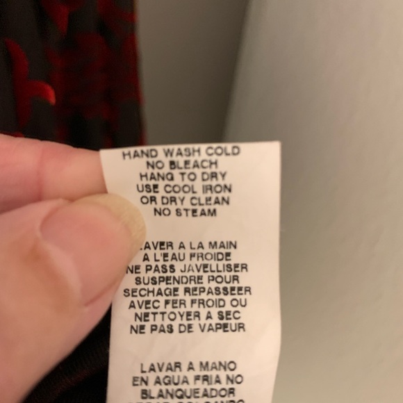 Karen Kane Top Sz L Red Velvet Floral Over Sheer Black Burnout - Picture 6 of 9